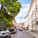 Comfy One Bedroom Apartment By Reside Baltic